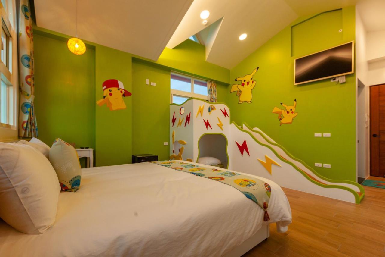 Michelin Castle - Yilan Homestay อู่เจี๋ย ภายนอก รูปภาพ